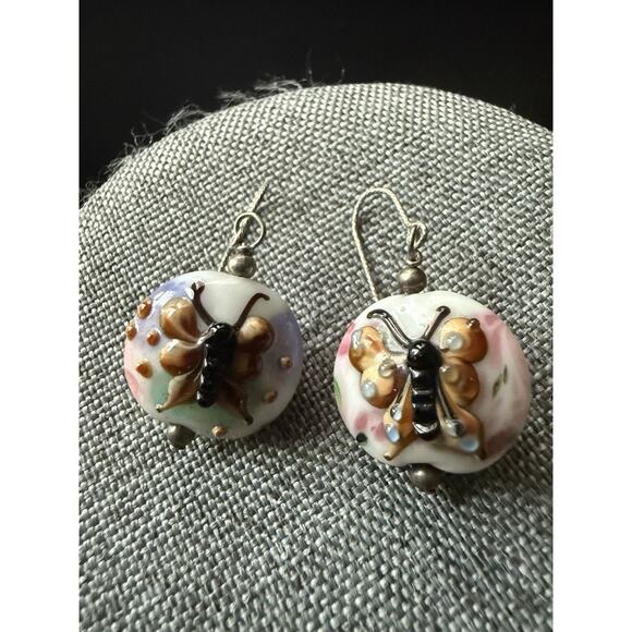 Lamp Work Glass Bead Earrings Dangle Drop Artisan Butterfly Art To Wear Whimsy - Picture 3 of 3